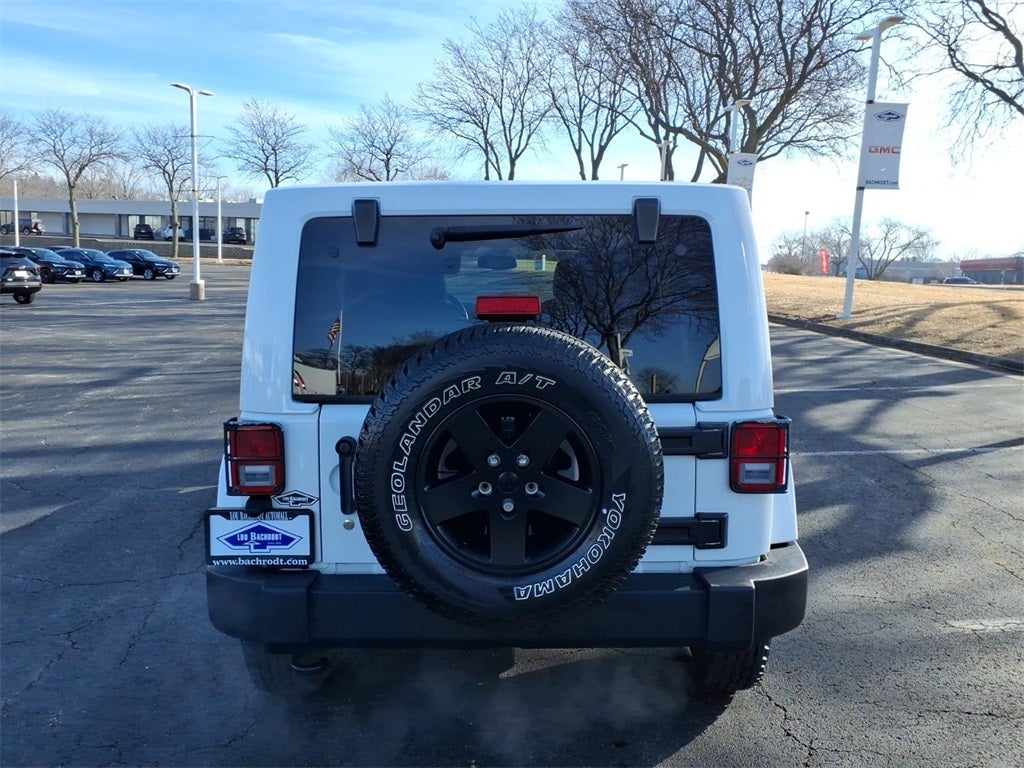 2015 Jeep Wrangler Unlimited Sahara Altitude