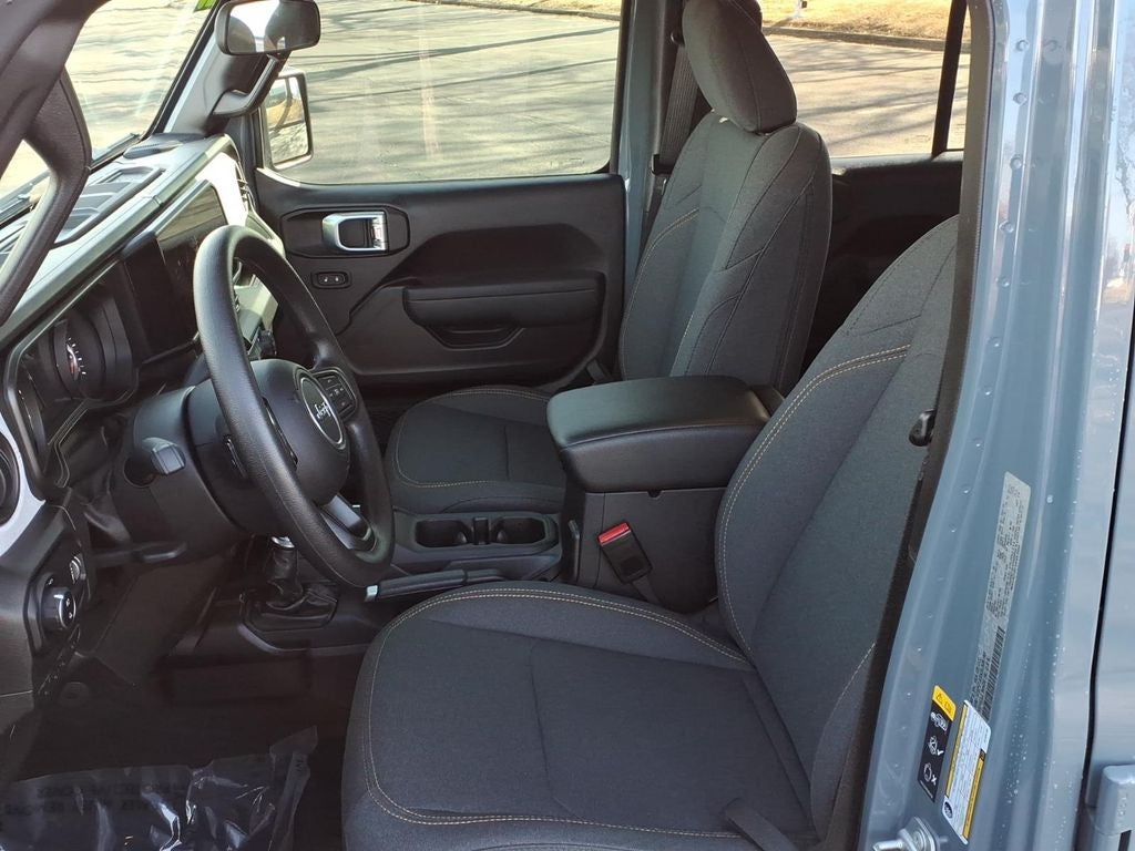 2025 Jeep Gladiator Nighthawk