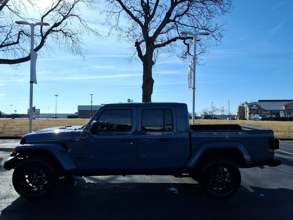 2025 Jeep Gladiator Nighthawk
