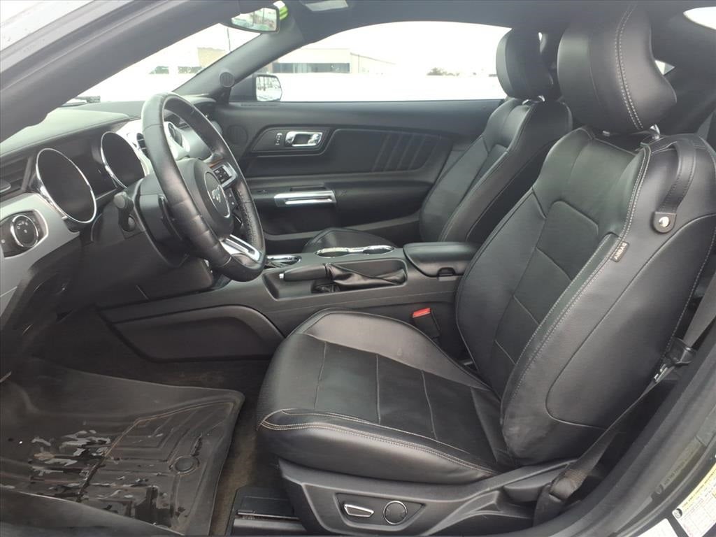 2016 Ford Mustang EcoBoost Premium