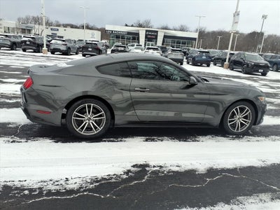 2016 Ford Mustang EcoBoost Premium