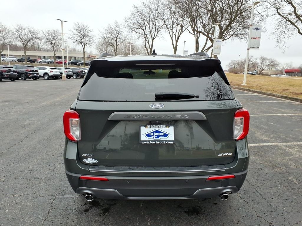 2022 Ford Explorer XLT