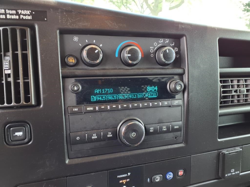 2024 Chevrolet Express 2500 Work Van Cargo