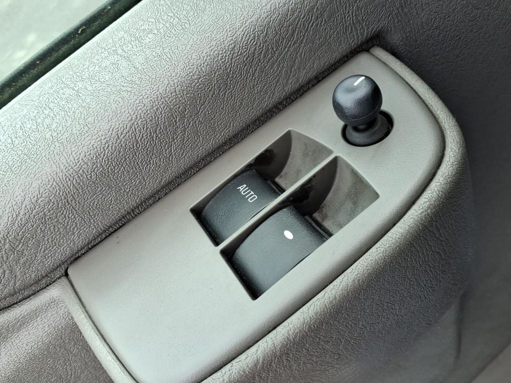 2017 Chevrolet Express 3500 Work Van Cargo