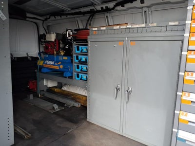 2017 Chevrolet Express 3500 Work Van Cargo