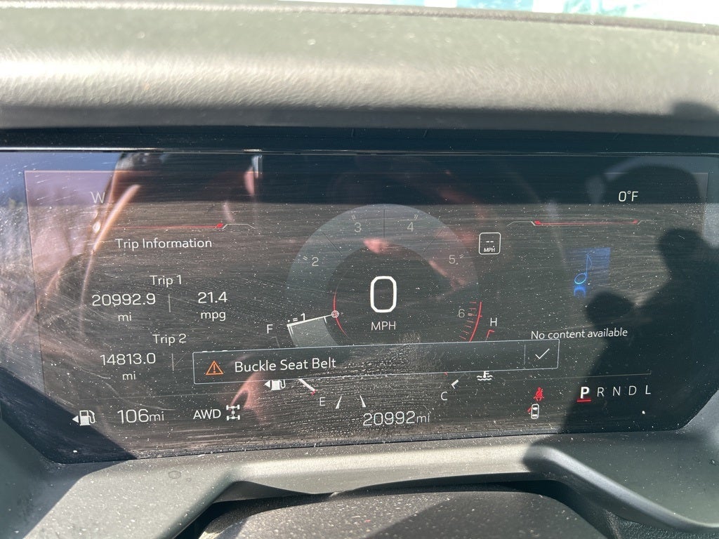 2025 GMC Acadia Elevation