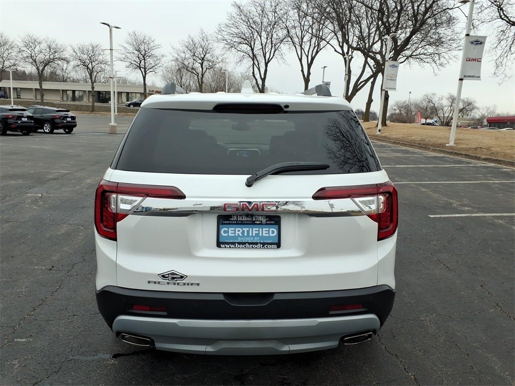 2021 GMC Acadia SLT