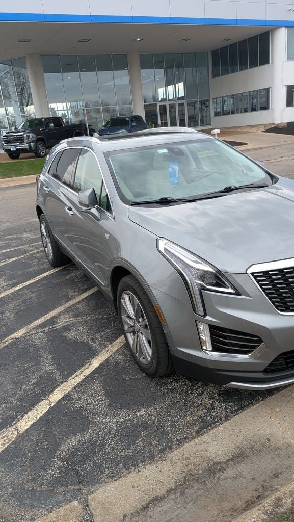 2023 Cadillac XT5 Premium Luxury