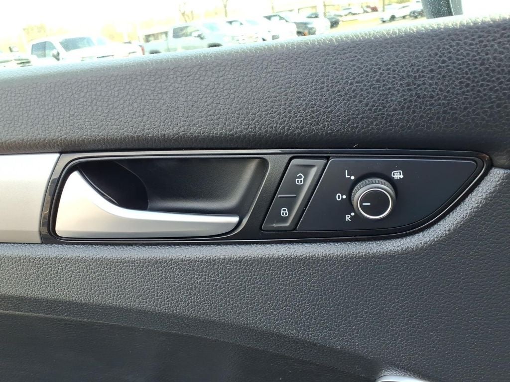 2022 Volkswagen Passat 2.0T SE