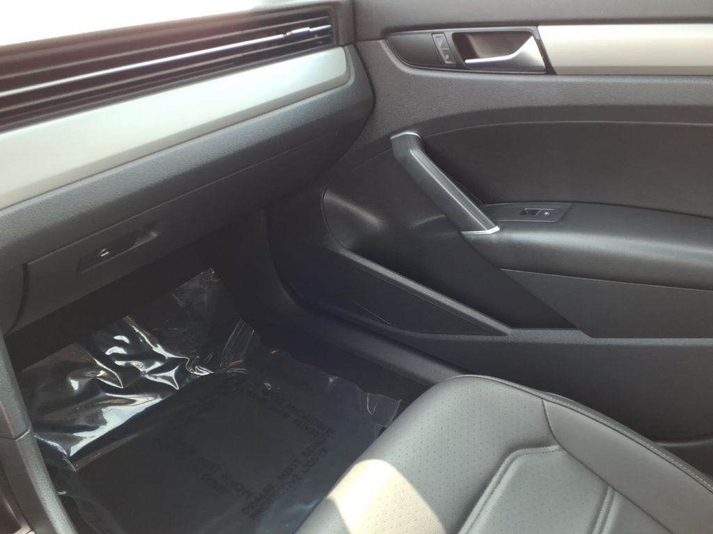 2022 Volkswagen Passat 2.0T SE