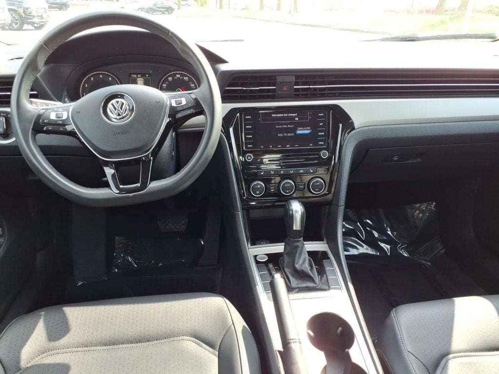 2022 Volkswagen Passat 2.0T SE