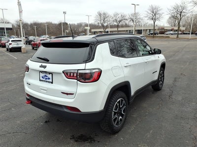 2025 Jeep Compass Trailhawk