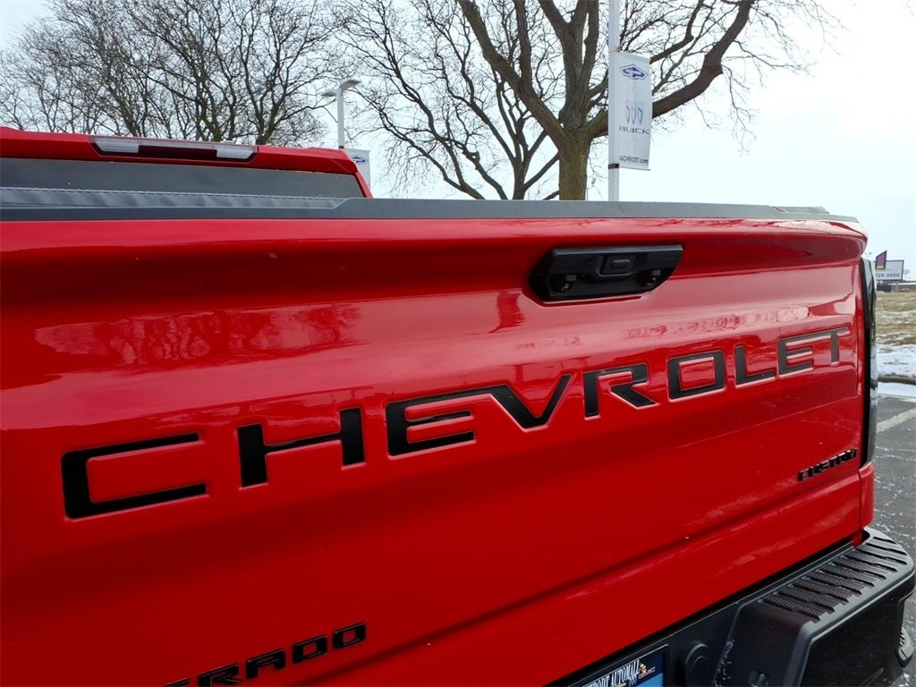 2022 Chevrolet Silverado 1500 Custom Trail Boss
