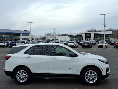 2022 Chevrolet Equinox LS