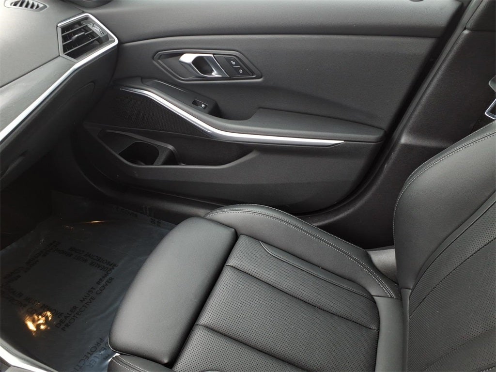 2024 BMW 3 Series 330i xDrive