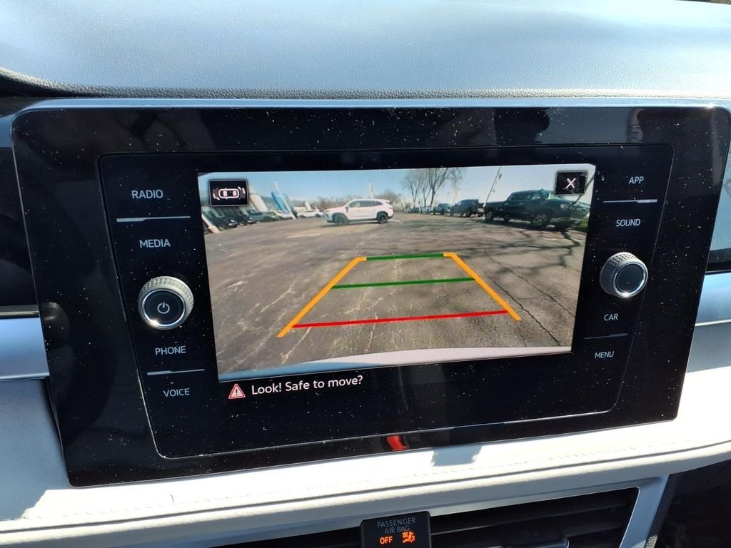 2025 Volkswagen Taos 1.5T SE