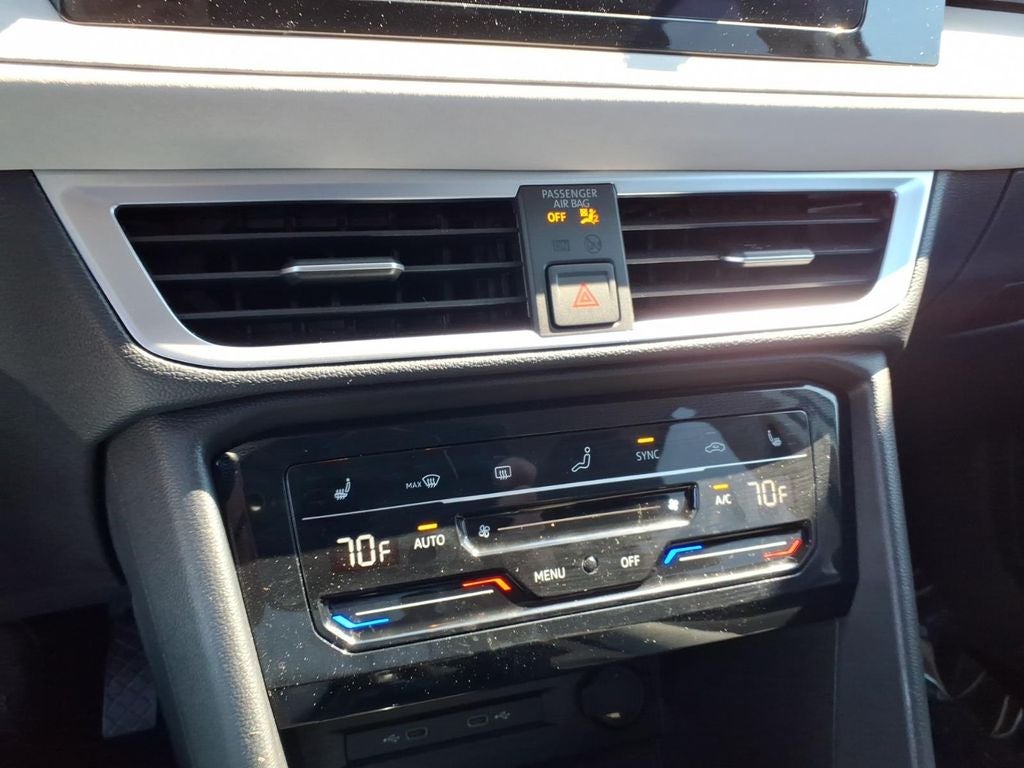 2025 Volkswagen Taos 1.5T SE