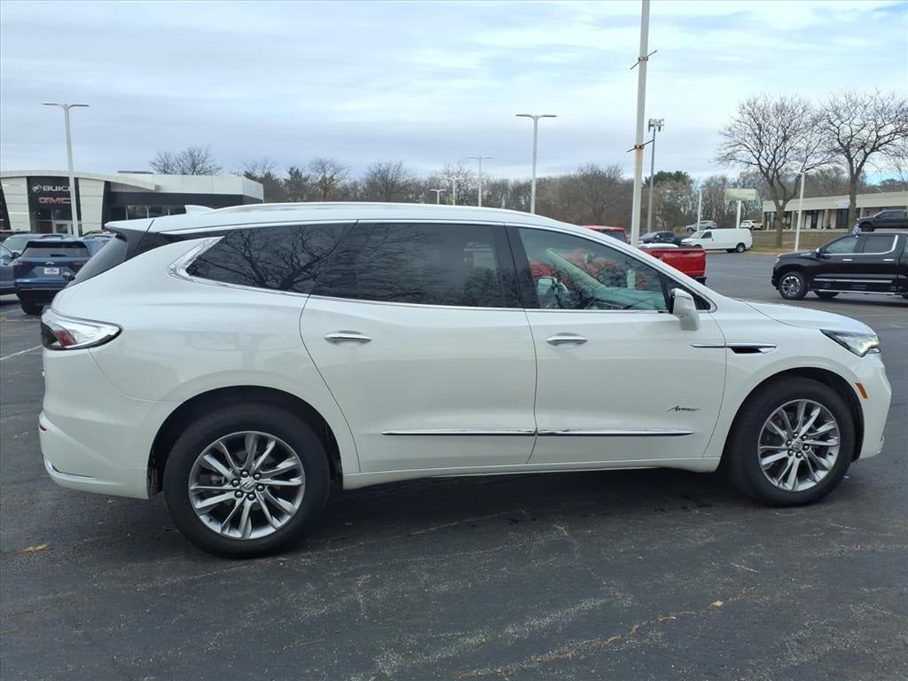 2023 Buick Enclave Avenir