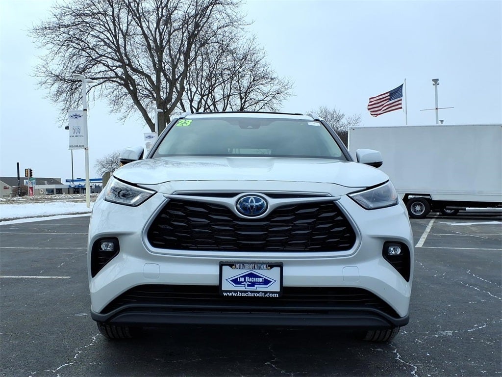 2023 Toyota Highlander Hybrid XLE