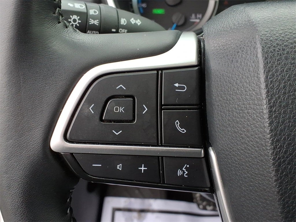 2023 Toyota Highlander Hybrid XLE