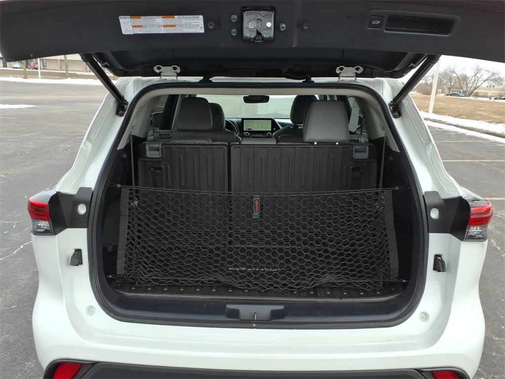 2023 Toyota Highlander Hybrid XLE