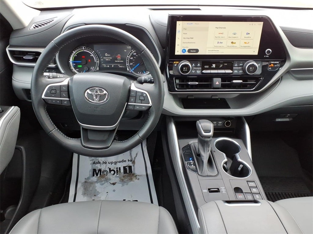 2023 Toyota Highlander Hybrid XLE