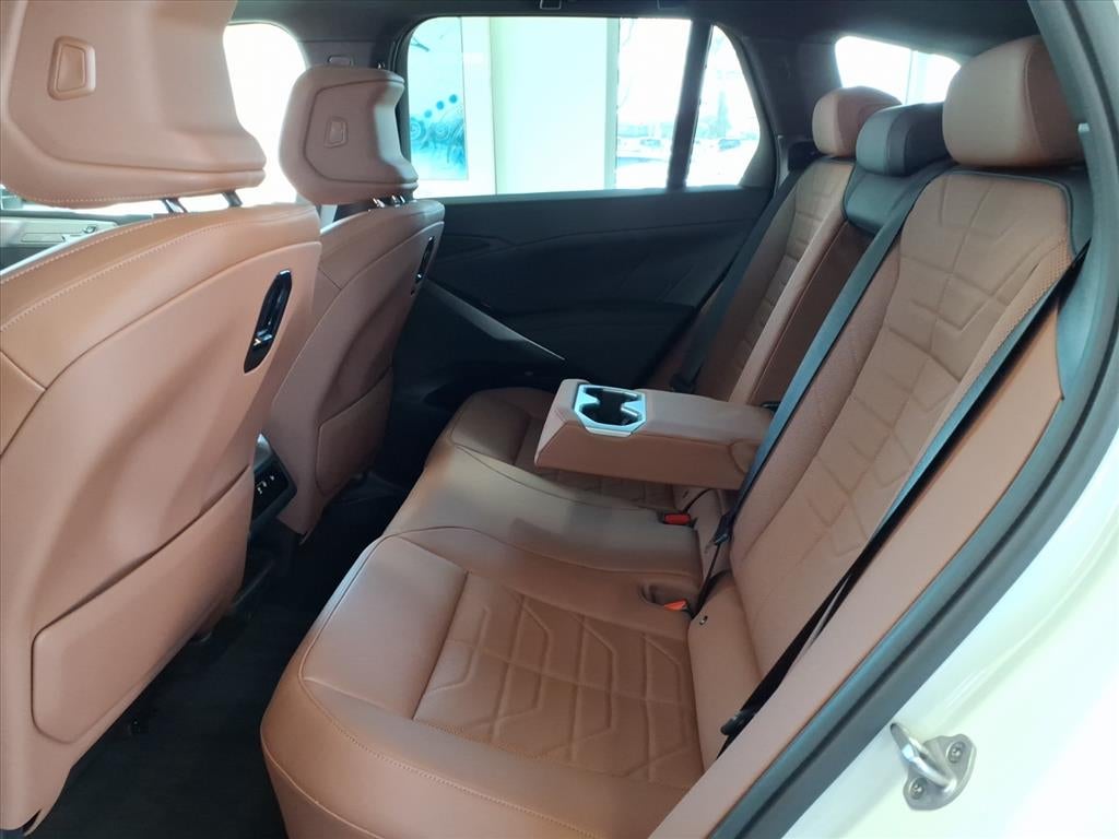 2027 BMW X5 xDrive40i