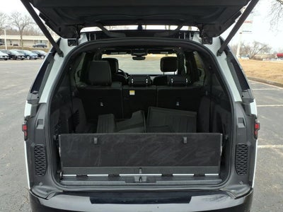 2022 Land Rover Discovery HSE R-Dynamic