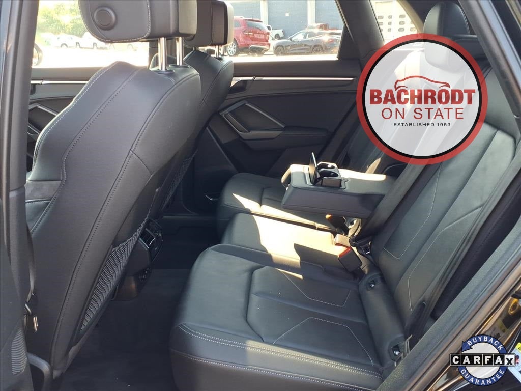 2019 Audi Q3 2.0T Prestige S line quattro