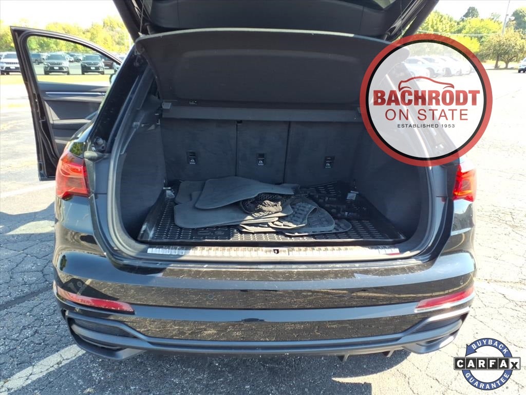 2019 Audi Q3 2.0T Prestige S line quattro