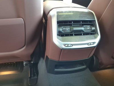 2026 BMW 7 Series 740i xDrive