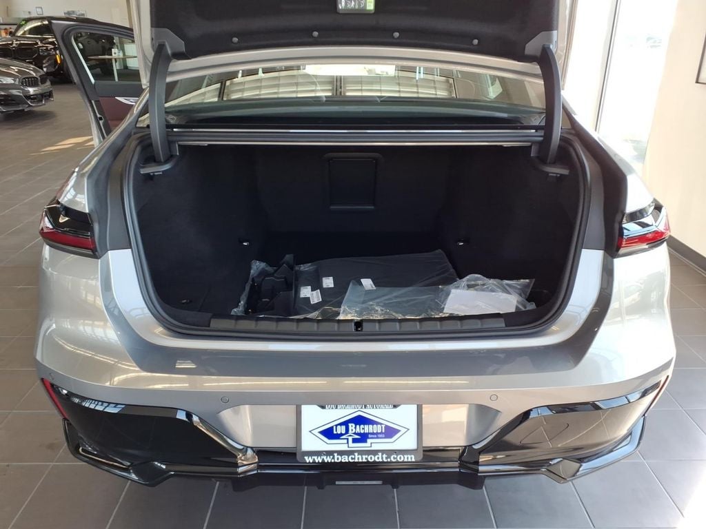 2026 BMW 7 Series 740i xDrive