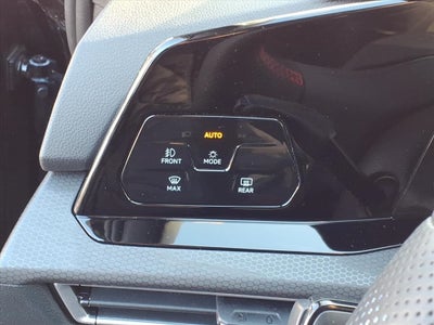 2024 Volkswagen Golf GTI Autobahn