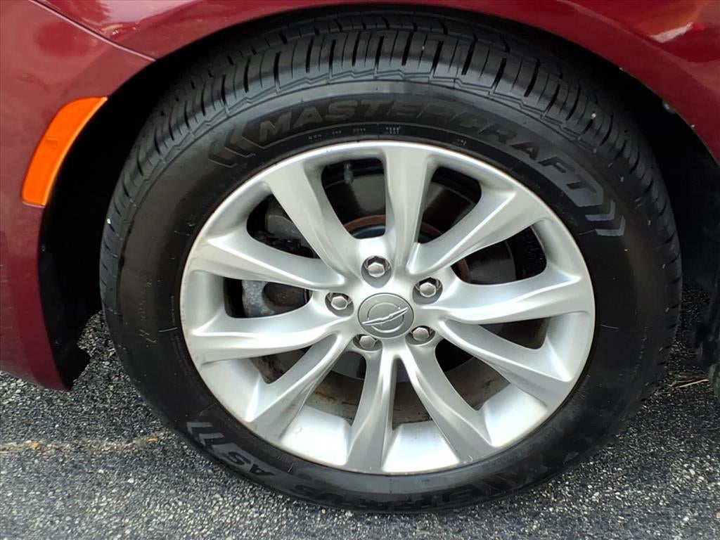 2015 Chrysler 200 C