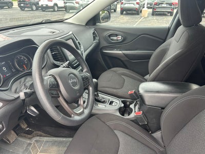2019 Jeep Cherokee Latitude