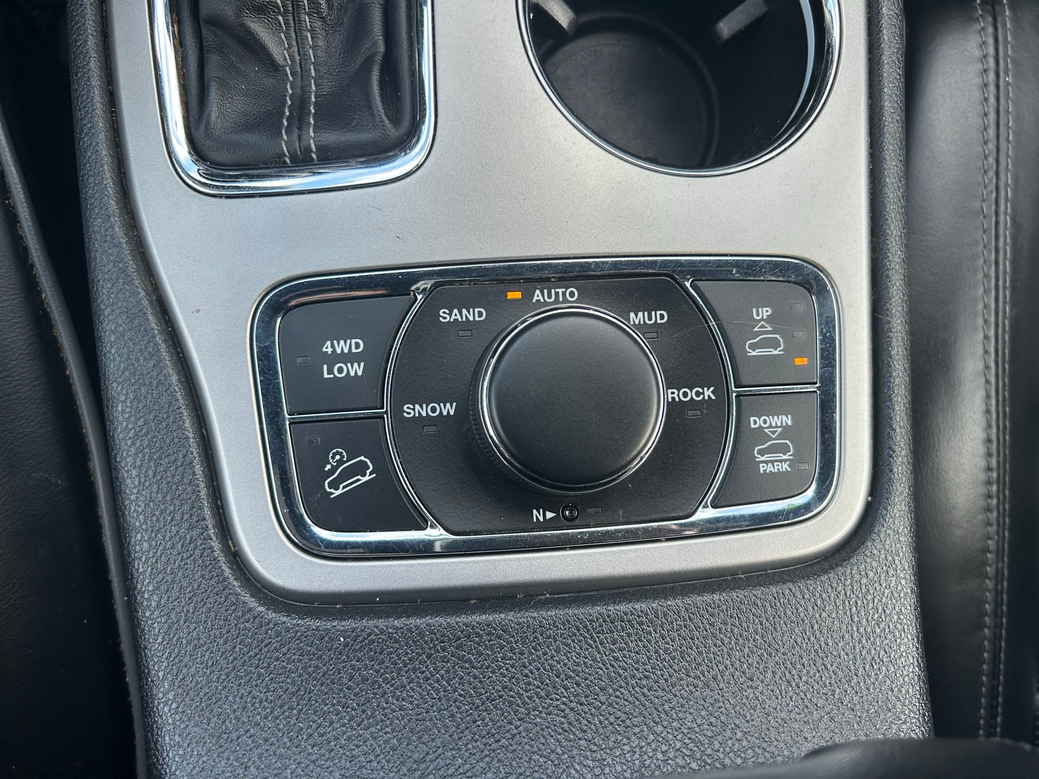 2019 Jeep Grand Cherokee Overland