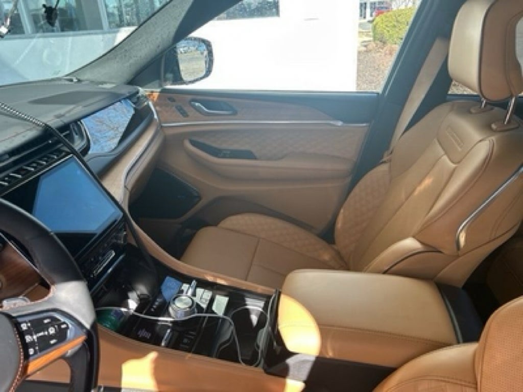 2025 Jeep Grand Cherokee Summit Reserve