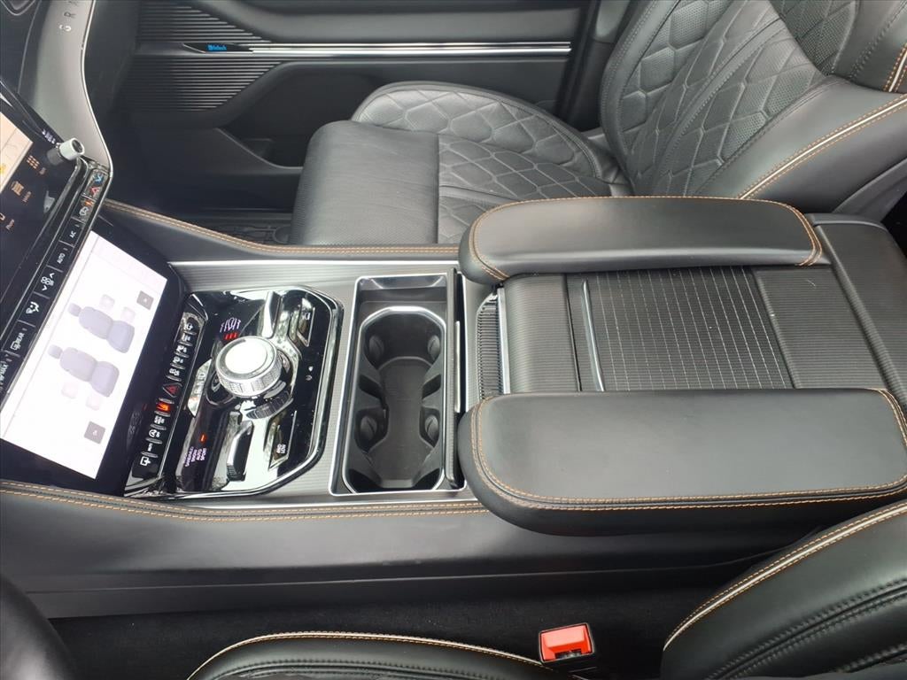2024 Jeep Grand Wagoneer Series III