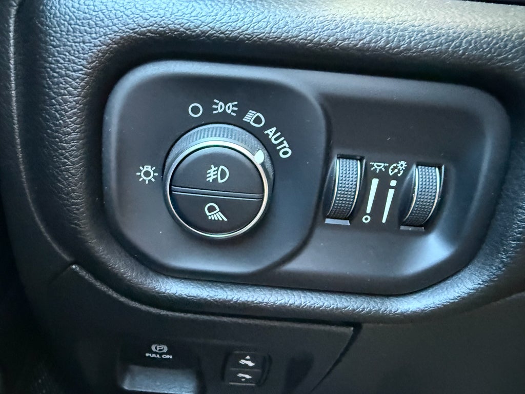 2025 RAM 1500 Big Horn