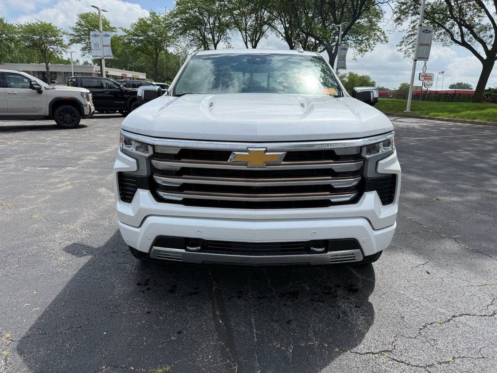 2022 Chevrolet Silverado High Country