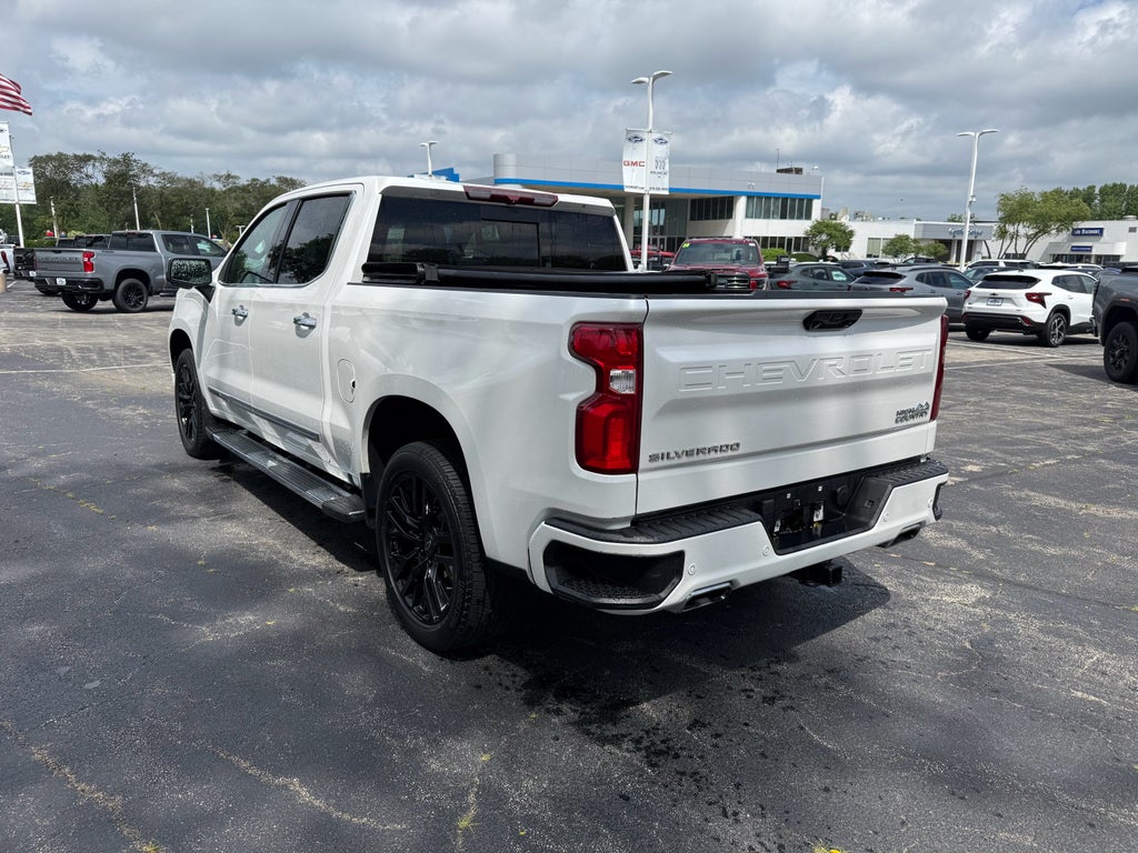 2022 Chevrolet Silverado High Country