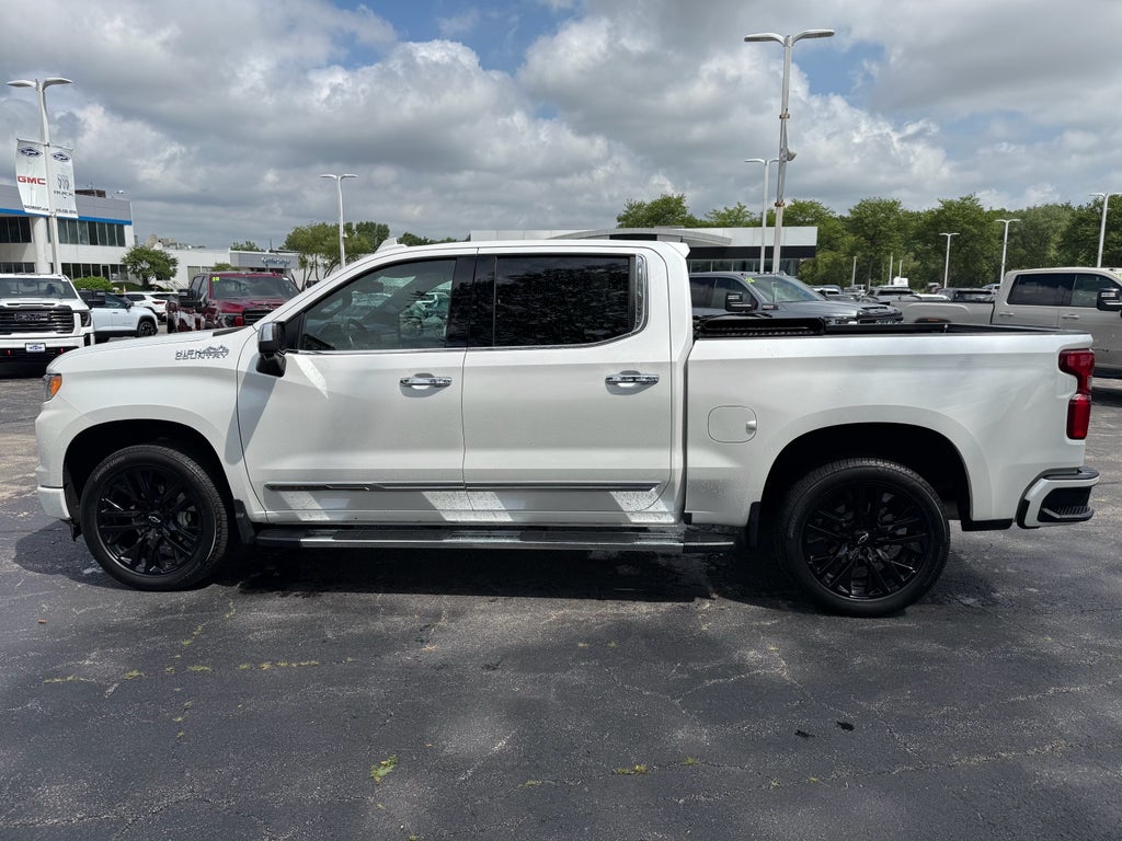 2022 Chevrolet Silverado High Country