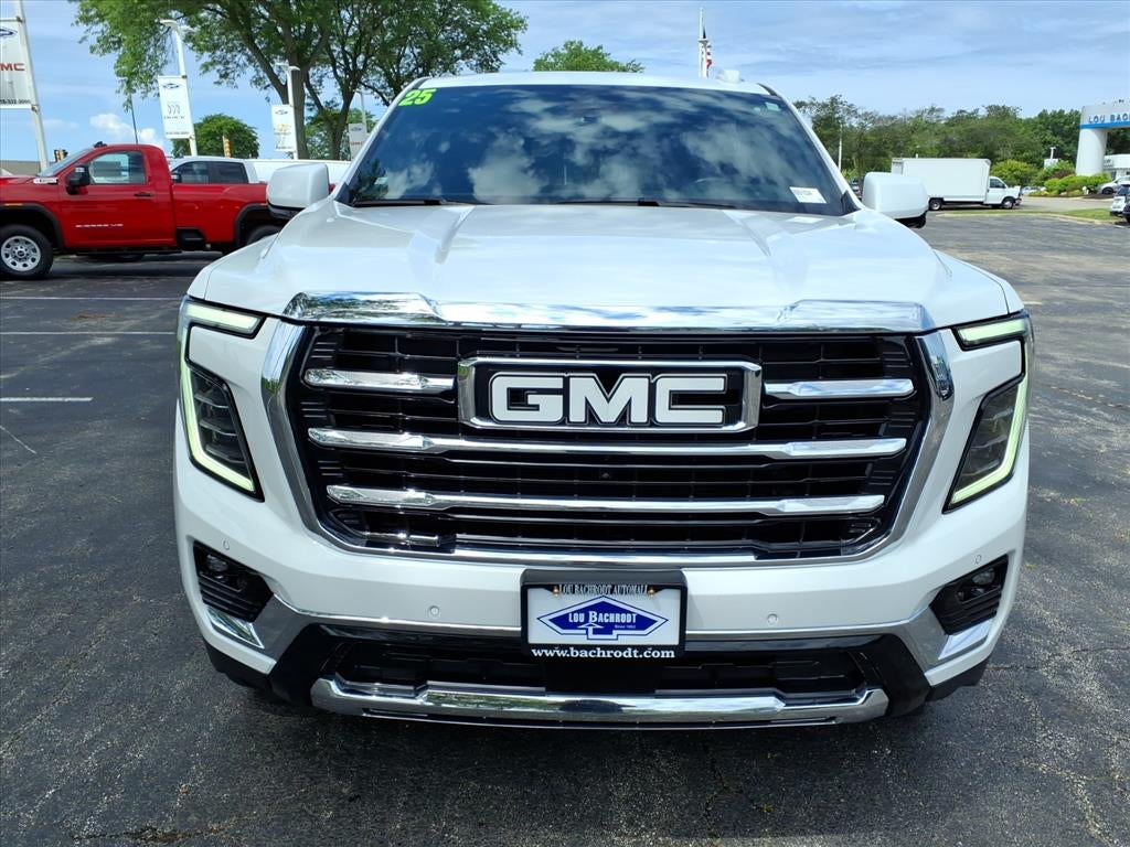 2025 GMC Yukon Elevation