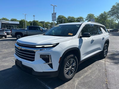 2026 Chevrolet Traverse FWD LT