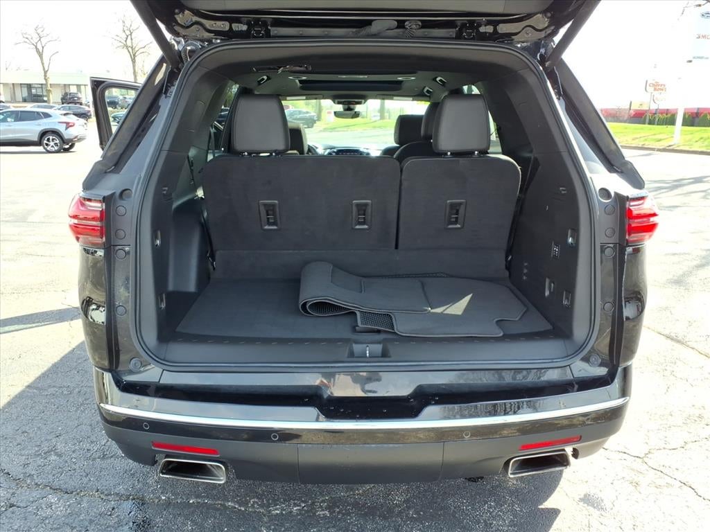 2023 Chevrolet Traverse High Country