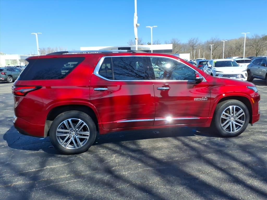 2023 Chevrolet Traverse High Country