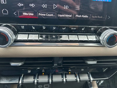 2024 GMC Canyon 4WD Denali