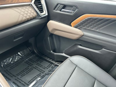 2024 GMC Canyon 4WD Denali