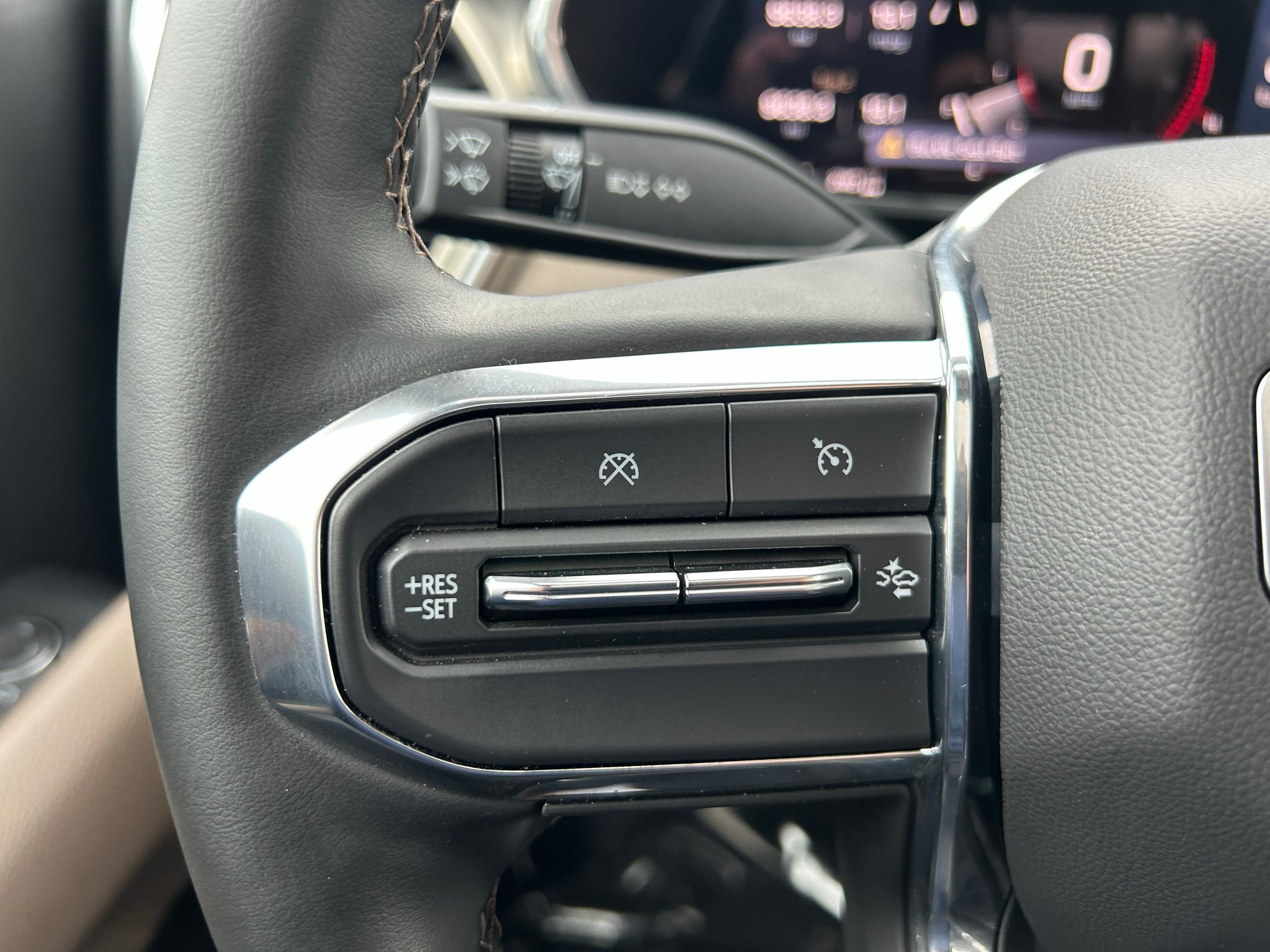 2024 GMC Canyon 4WD Denali