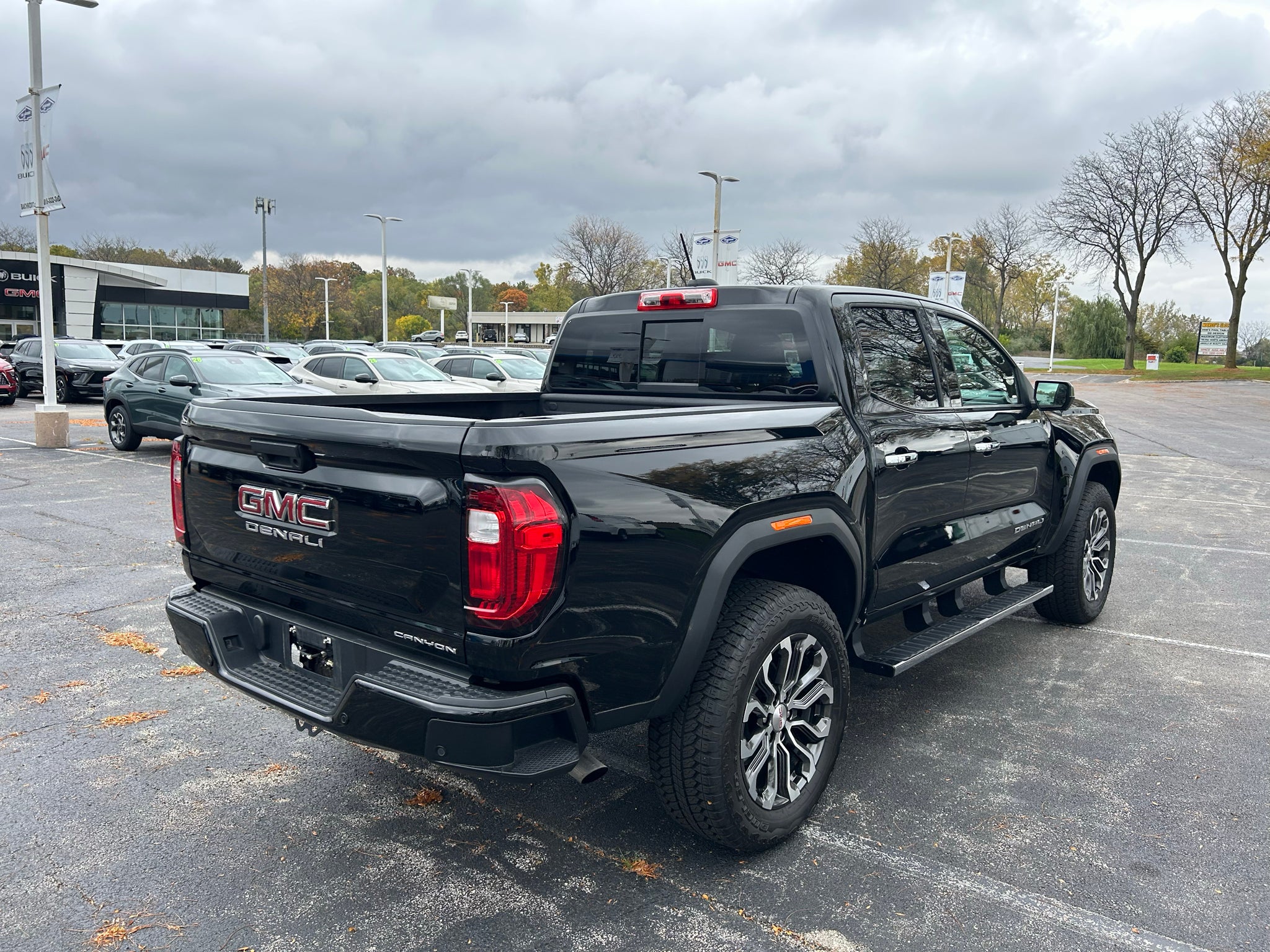 2024 GMC Canyon 4WD Denali